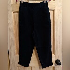 Freddies of Pinewood Black Retro Capris